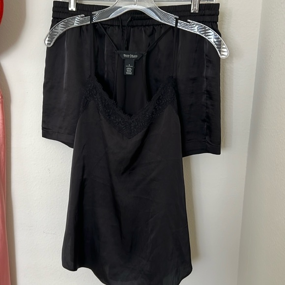 WHBM 🖤 Super cute cami and short set Size S - Picture 3 of 9